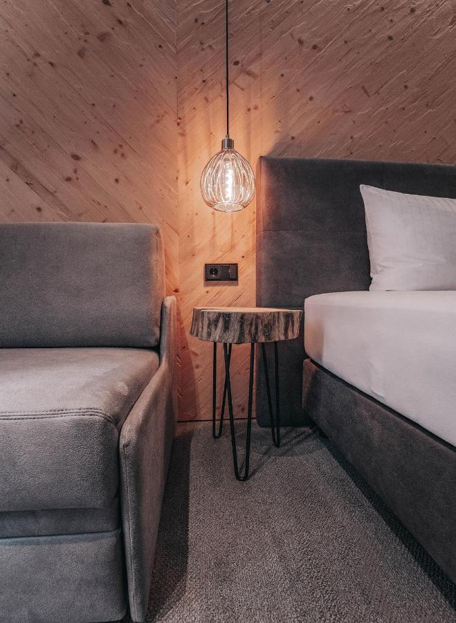 Arlhome - Zuhause Am Arlberg サンクト・アントン・アム・アールベルク エクステリア 写真