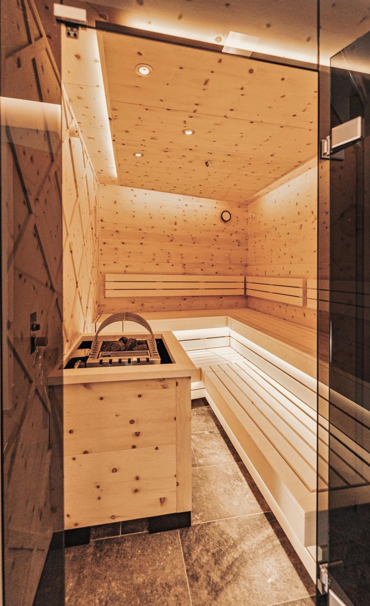 Arlhome - Zuhause Am Arlberg サンクト・アントン・アム・アールベルク エクステリア 写真